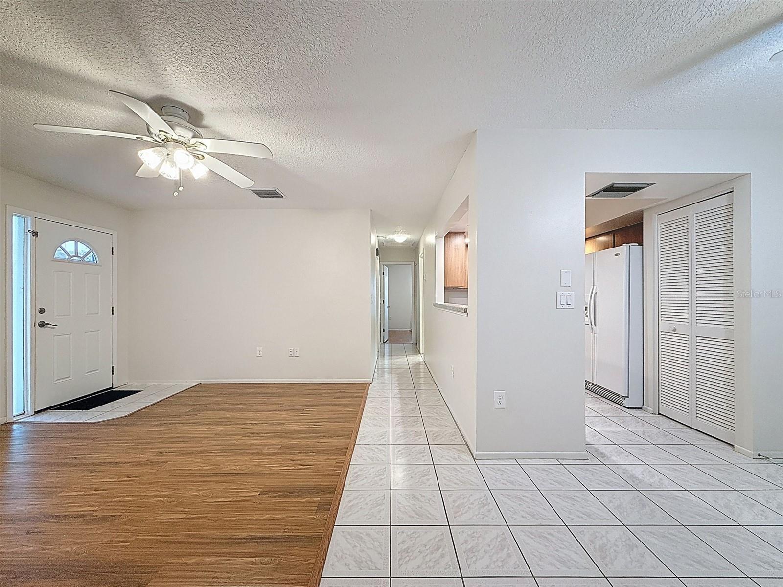 Image 19 of 57 For 11341 Dollar Lake Drive 1