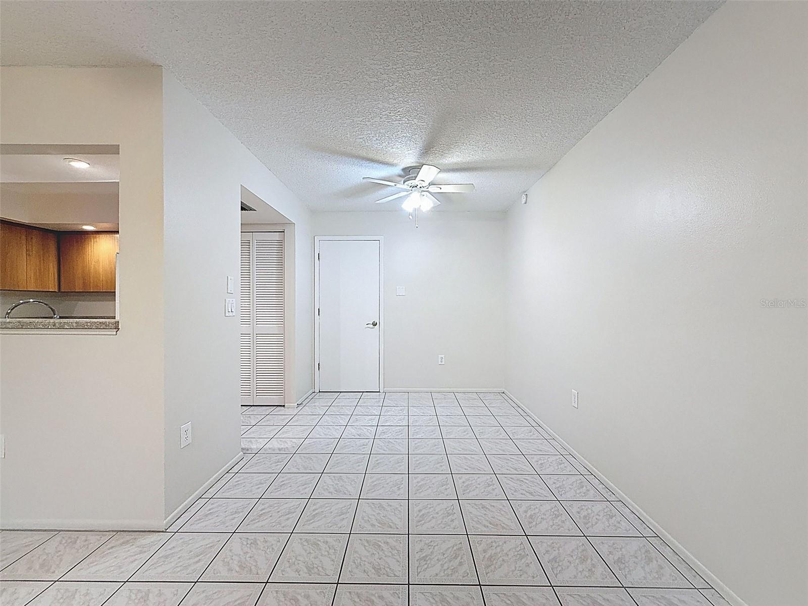 Image 20 of 57 For 11341 Dollar Lake Drive 1