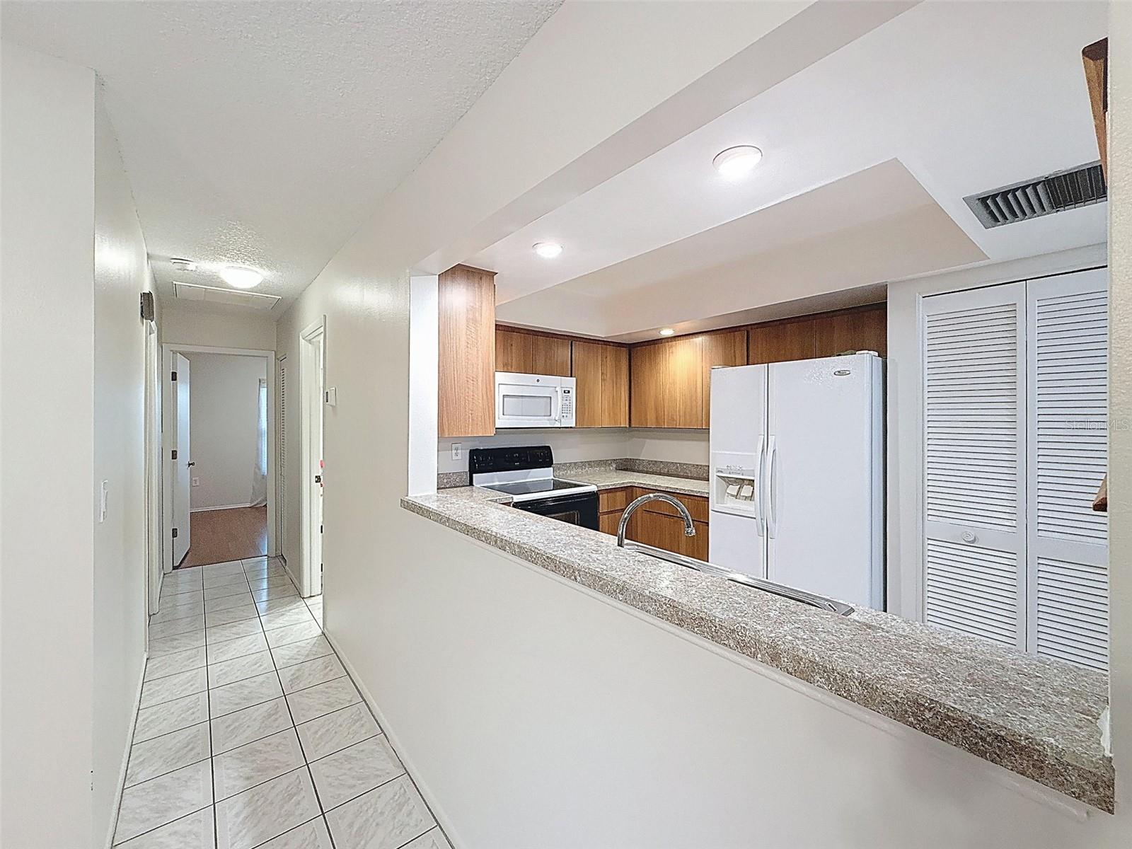 Image 28 of 57 For 11341 Dollar Lake Drive 1