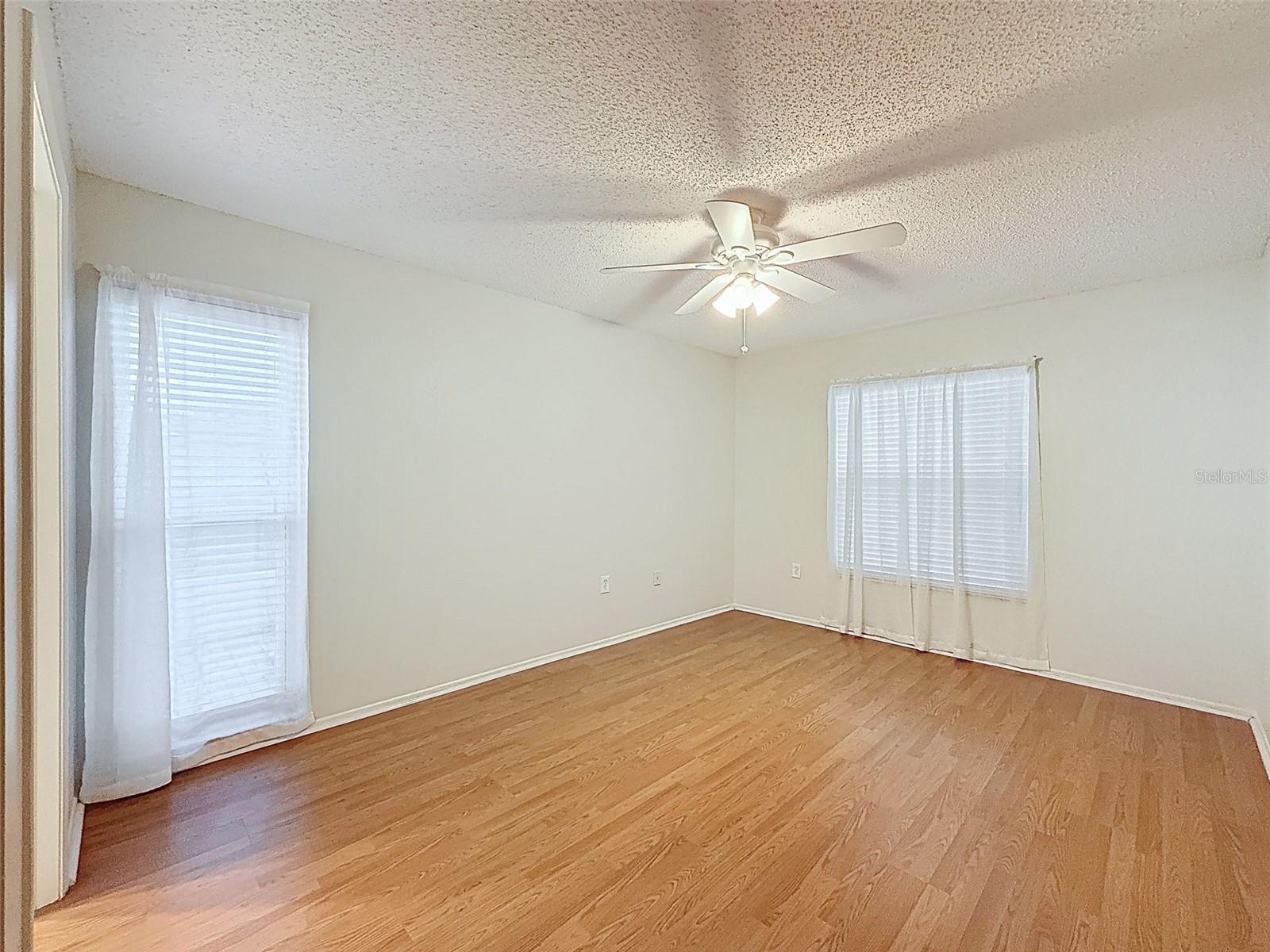 Image 36 of 57 For 11341 Dollar Lake Drive 1