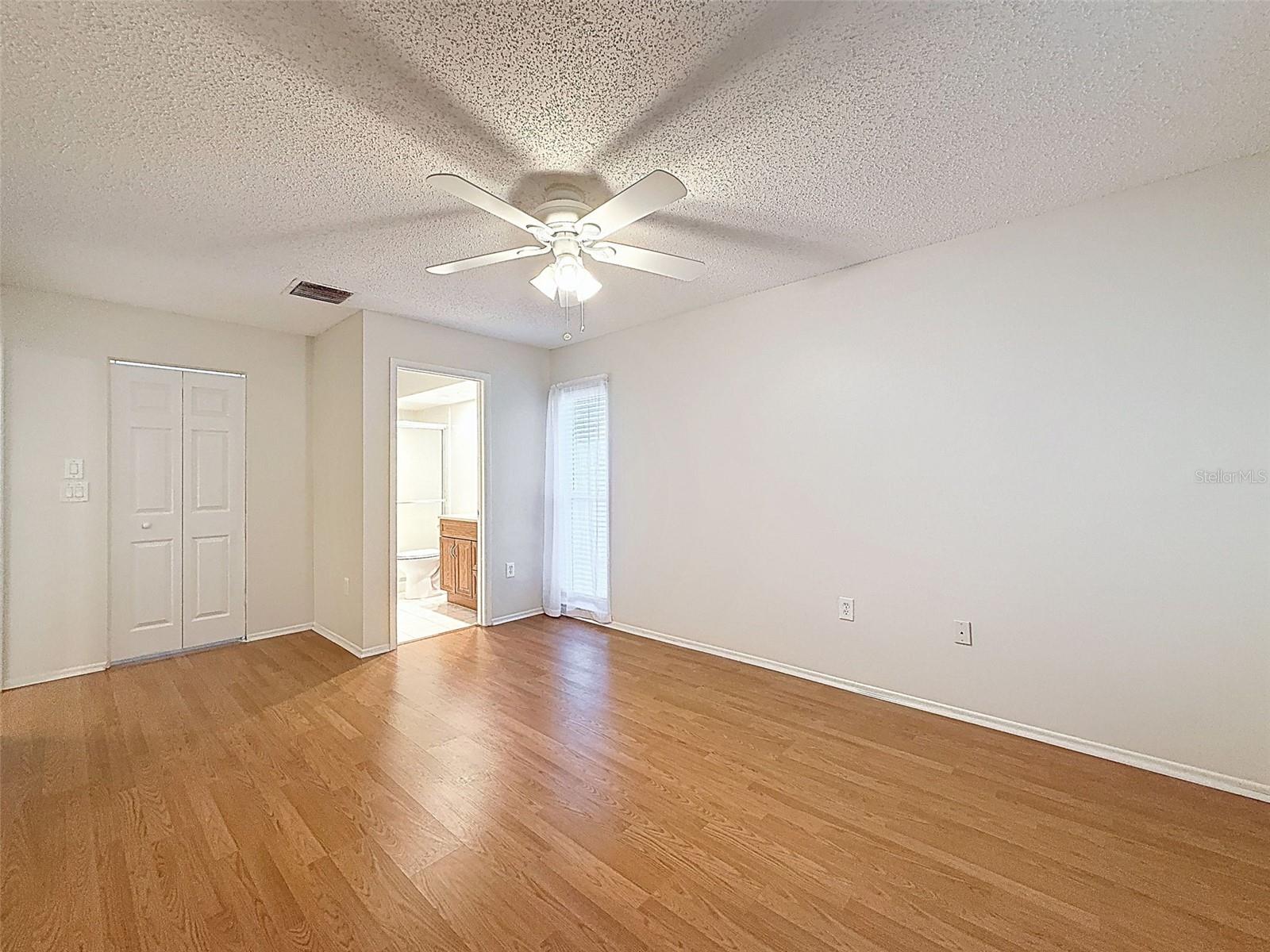 Image 37 of 57 For 11341 Dollar Lake Drive 1