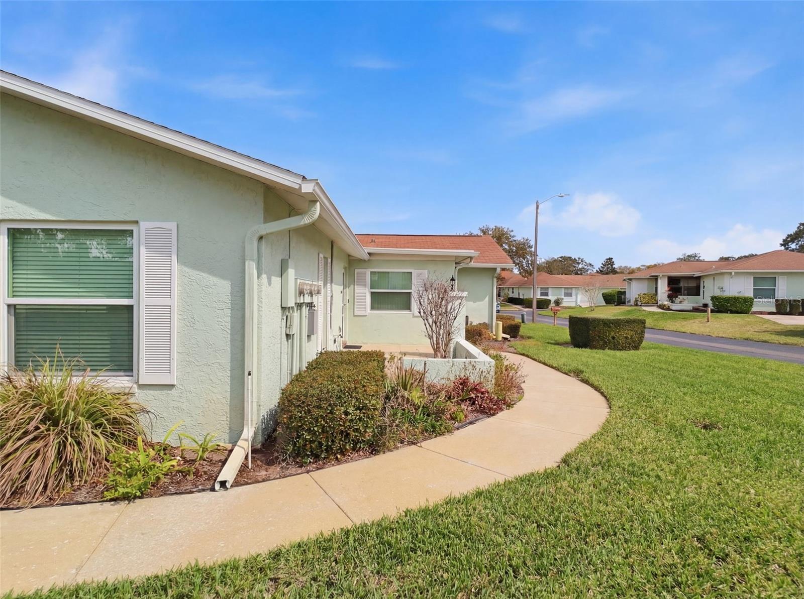 Image 4 of 57 For 11341 Dollar Lake Drive 1