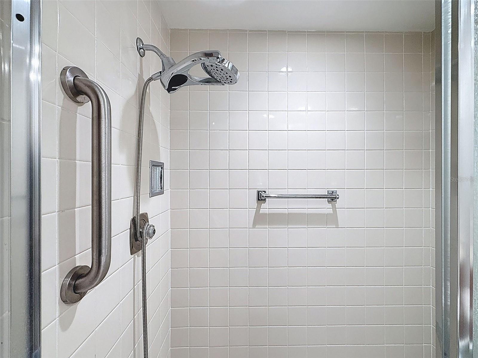 Image 42 of 57 For 11341 Dollar Lake Drive 1