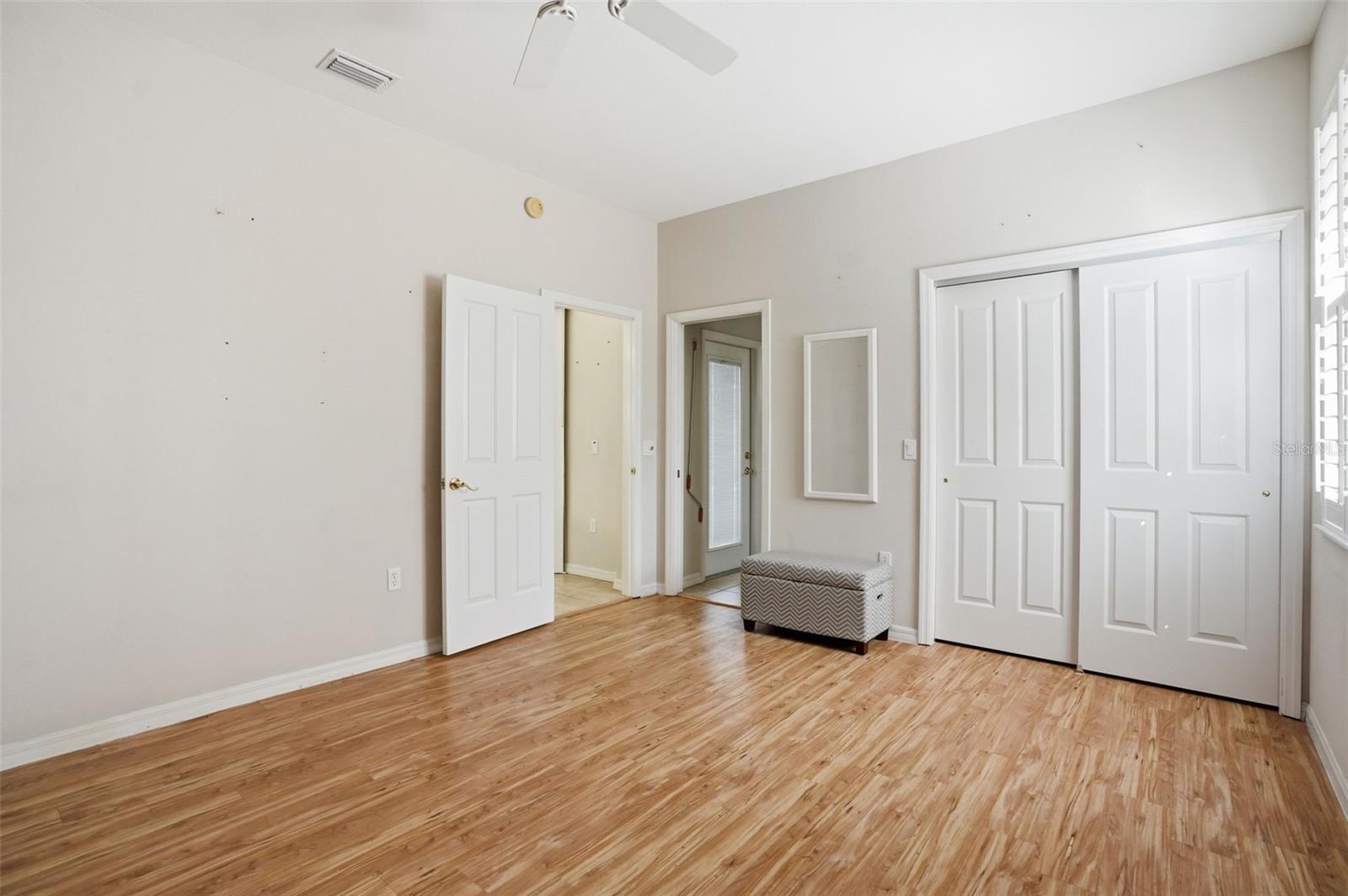 Image 26 of 47 For 3563 Blossom Drive