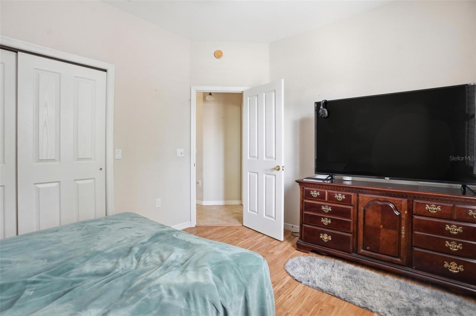 Image 29 of 47 For 3563 Blossom Drive