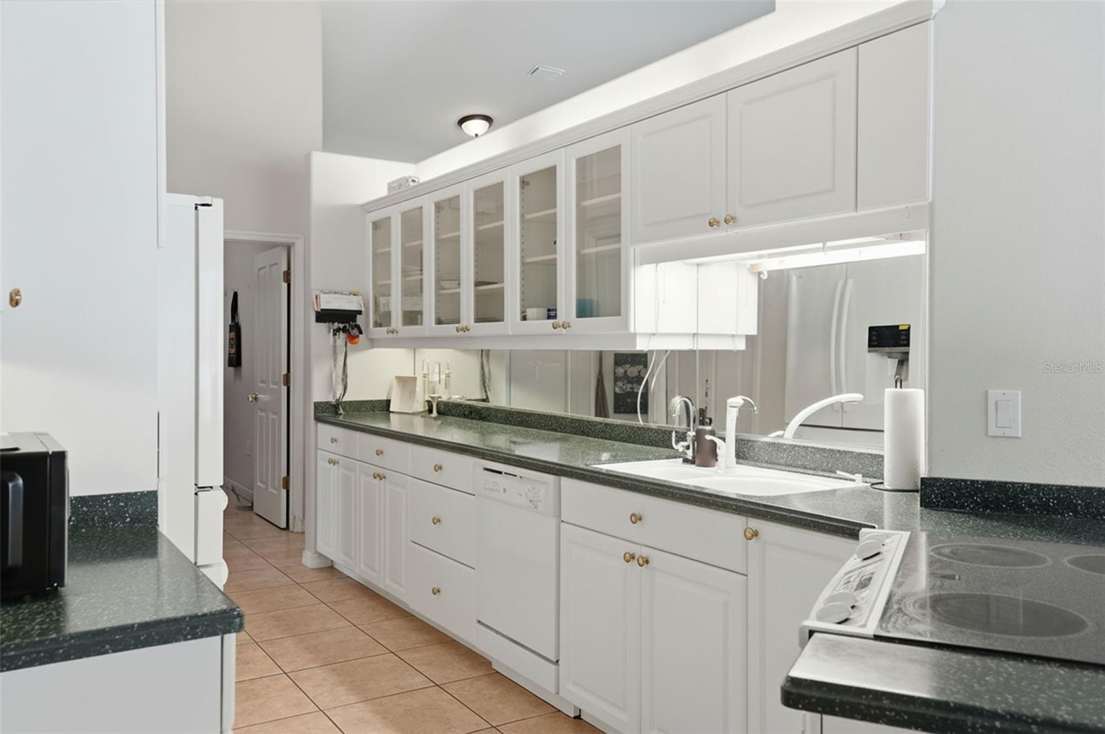 Image 7 of 47 For 3563 Blossom Drive