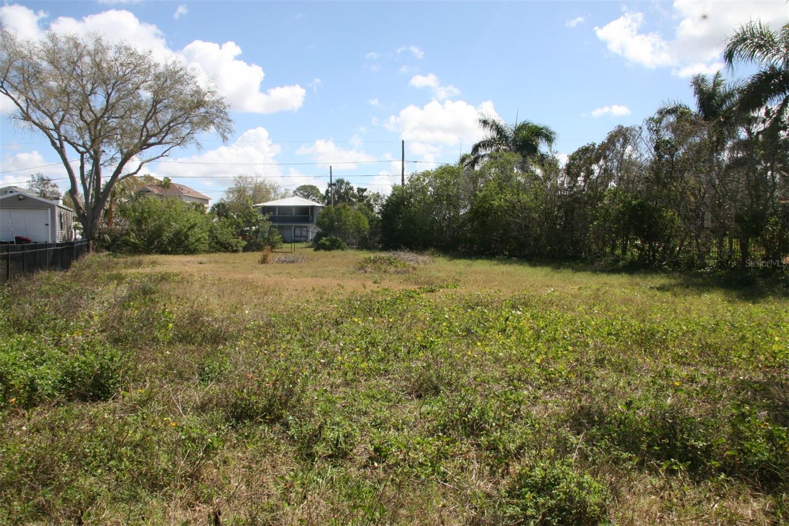 Image 7 of 9 For 000 Bluff Boulevard