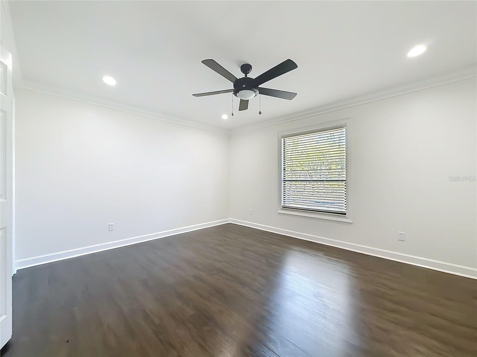 Image 12 of 100 For 3575 24th Avenue Road