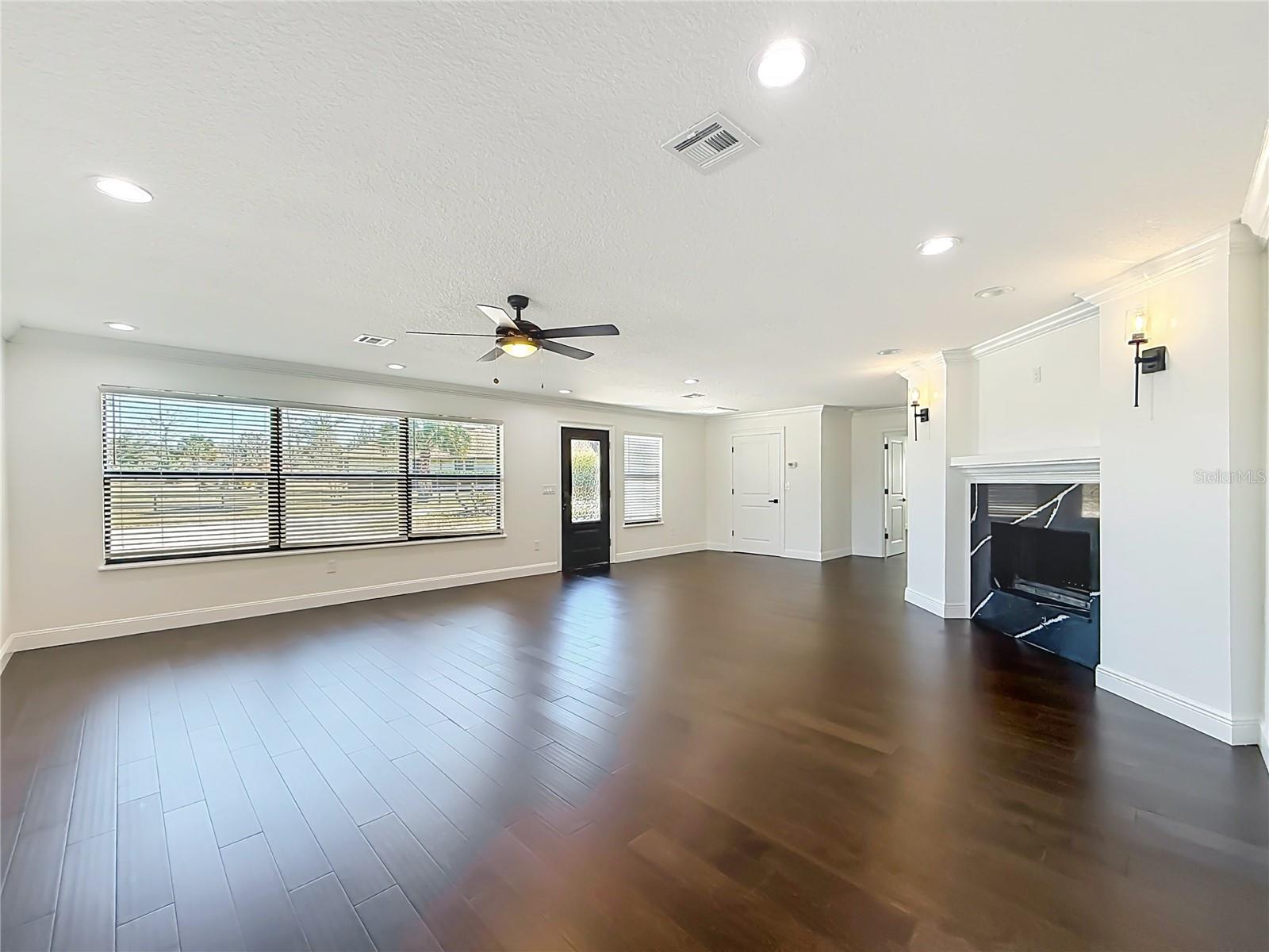 Image 16 of 100 For 3575 24th Avenue Road