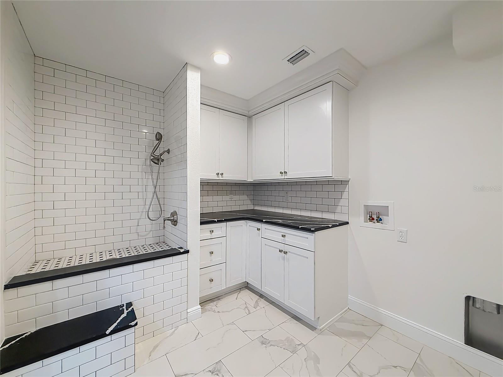 Image 27 of 100 For 3575 24th Avenue Road