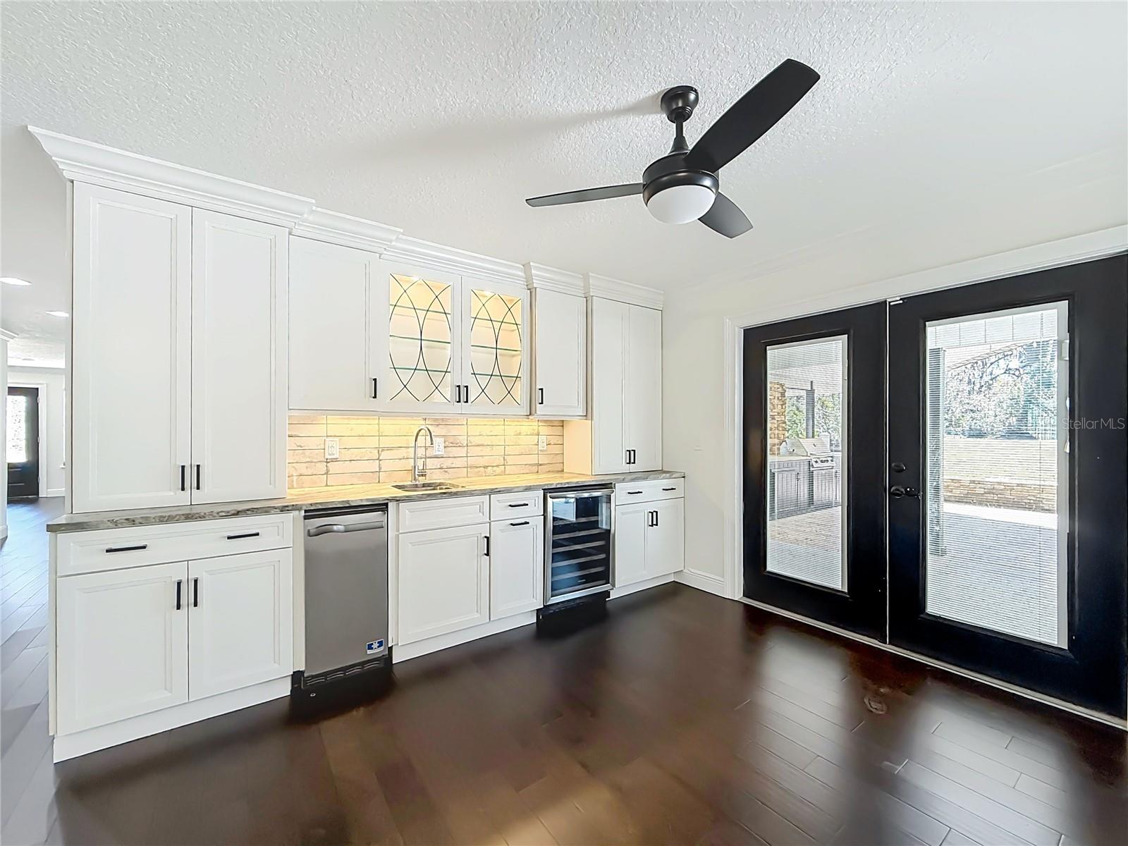 Image 29 of 100 For 3575 24th Avenue Road