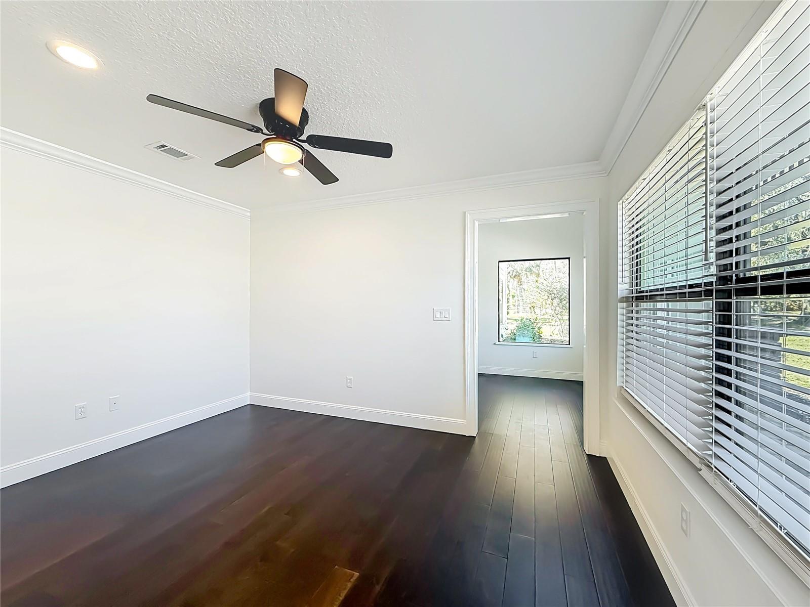 Image 41 of 100 For 3575 24th Avenue Road