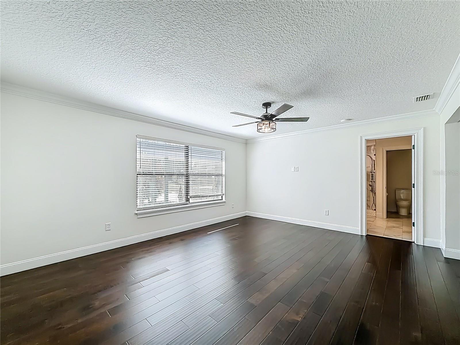 Image 52 of 100 For 3575 24th Avenue Road