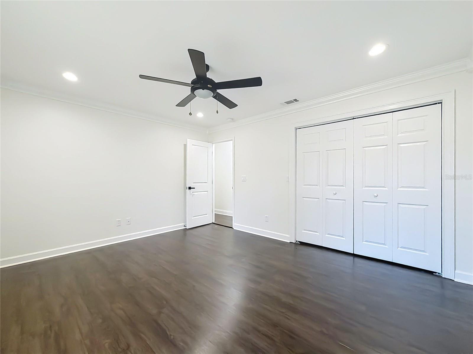 Image 8 of 100 For 3575 24th Avenue Road