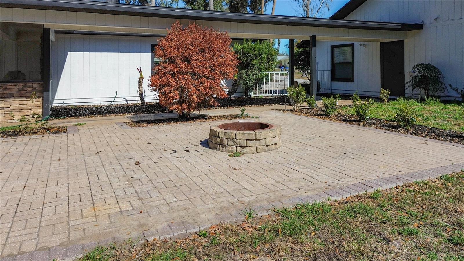 Image 87 of 100 For 3575 24th Avenue Road