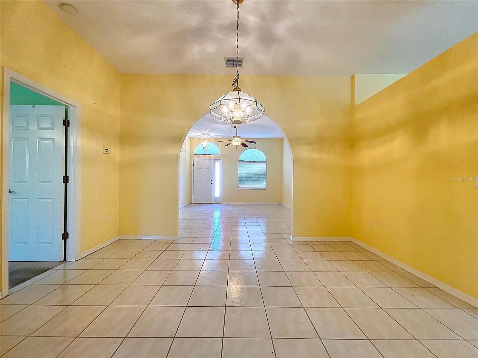 Image 17 of 65 For 9330 Villa Entrada