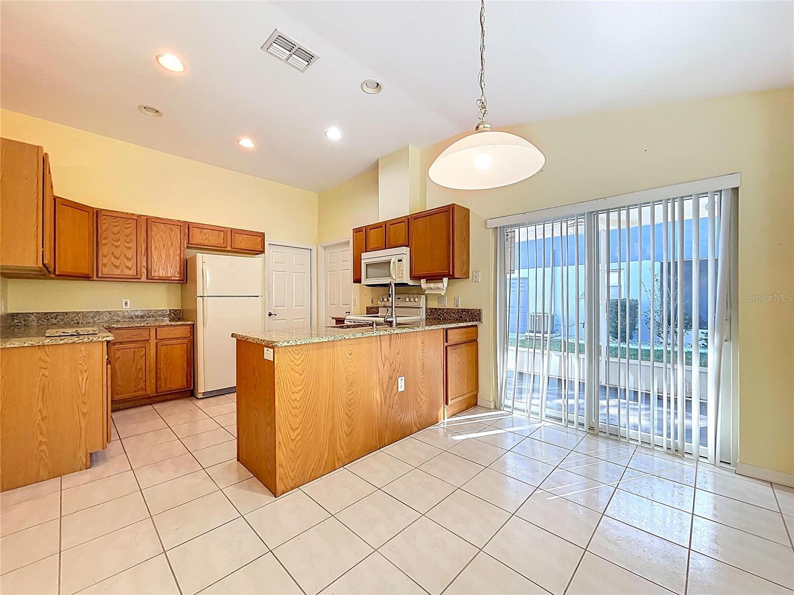 Image 31 of 65 For 9330 Villa Entrada