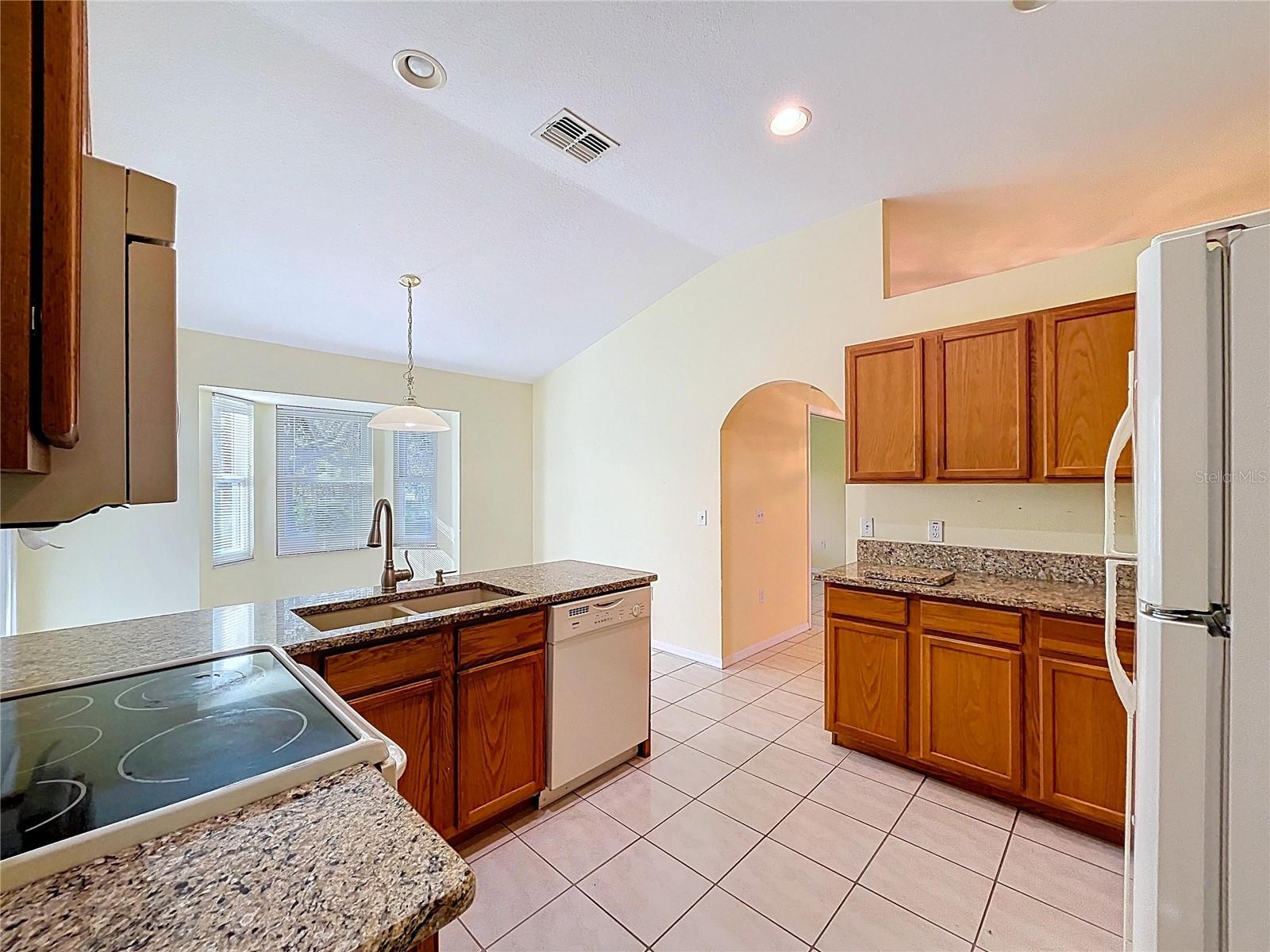 Image 34 of 65 For 9330 Villa Entrada