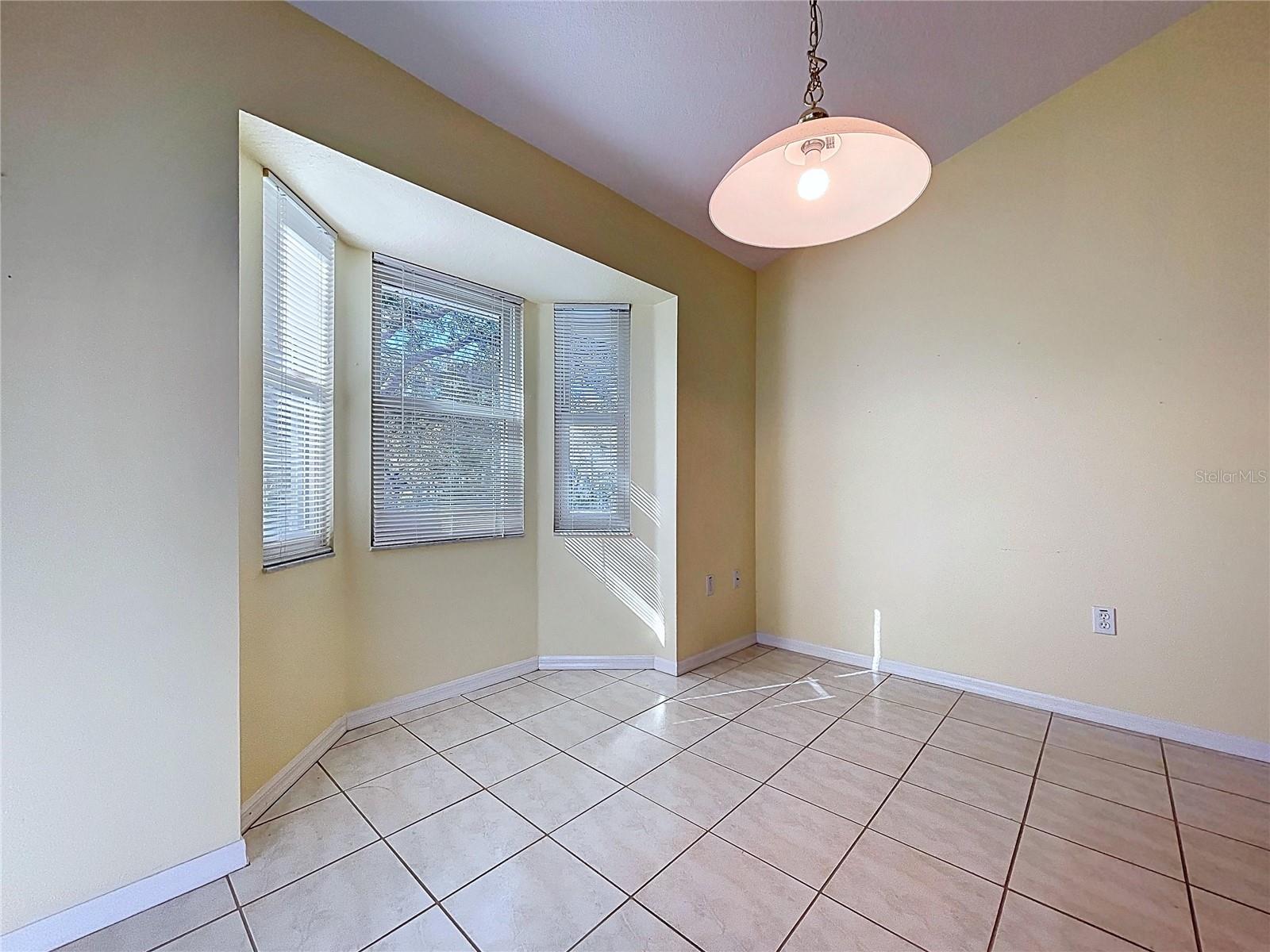 Image 41 of 65 For 9330 Villa Entrada