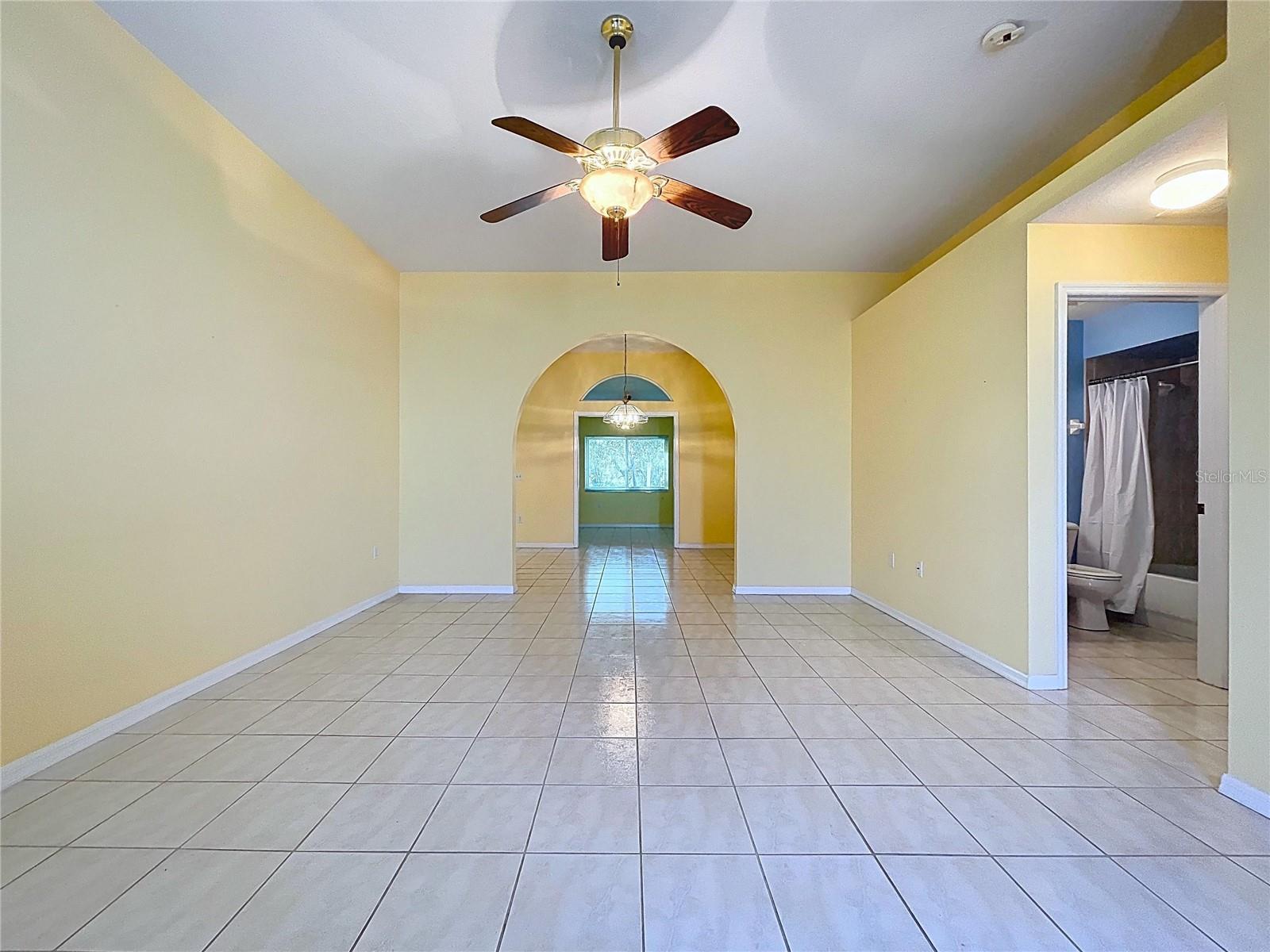 Image 9 of 65 For 9330 Villa Entrada