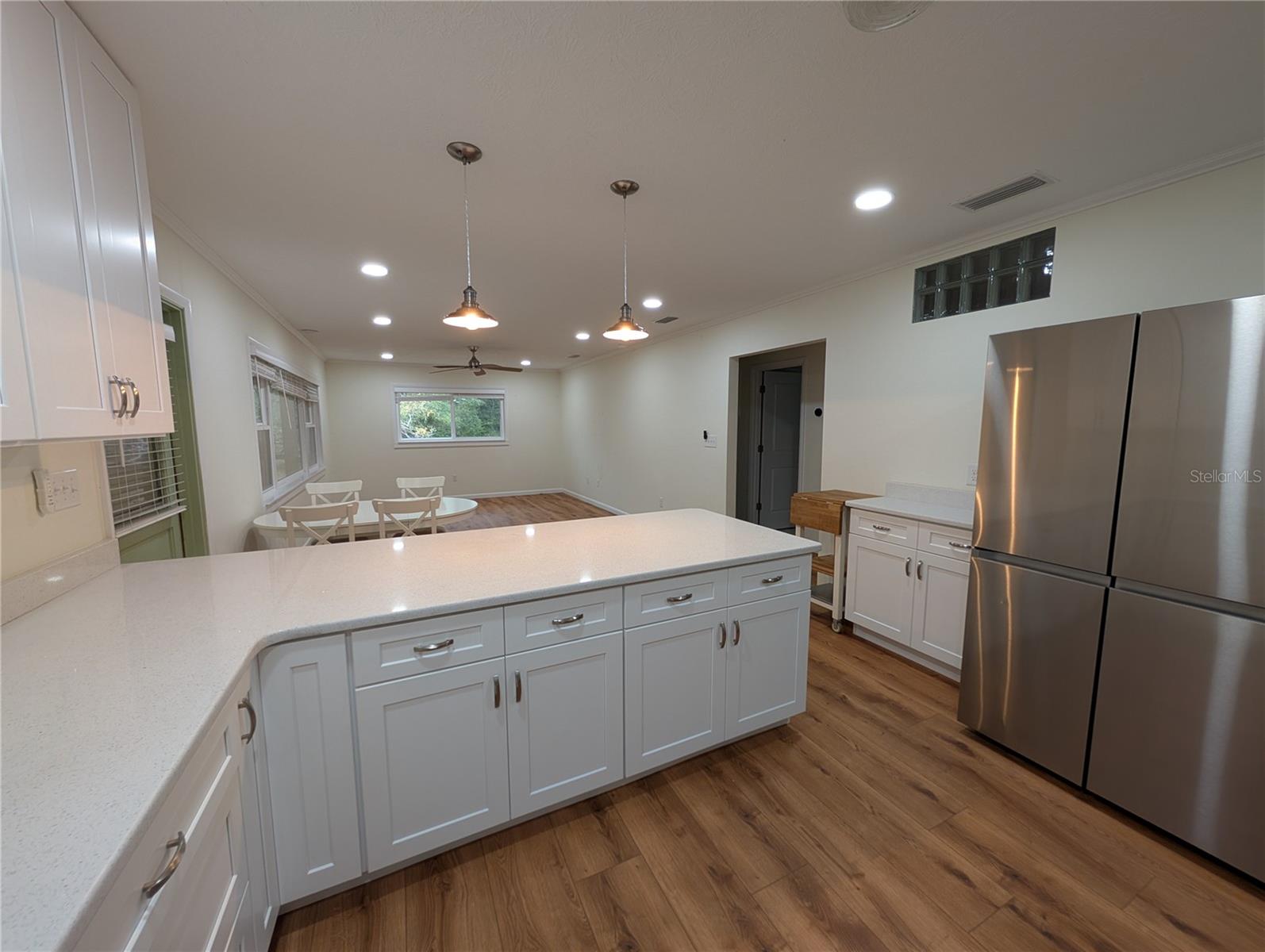 Image 2 of 32 For 8481 Great Oaks Drive