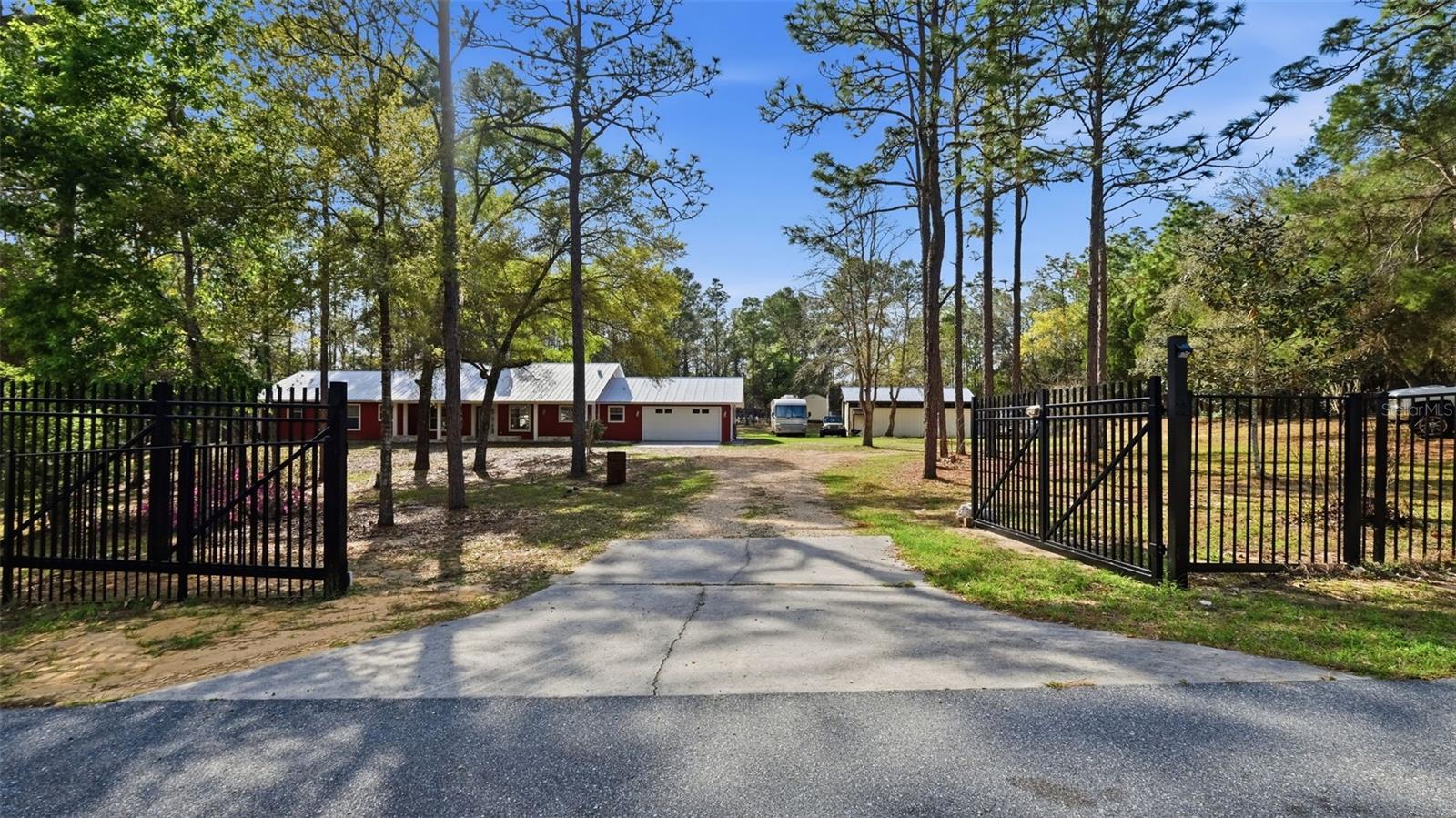 Image 10 of 84 For 12092 Hyacinth Point