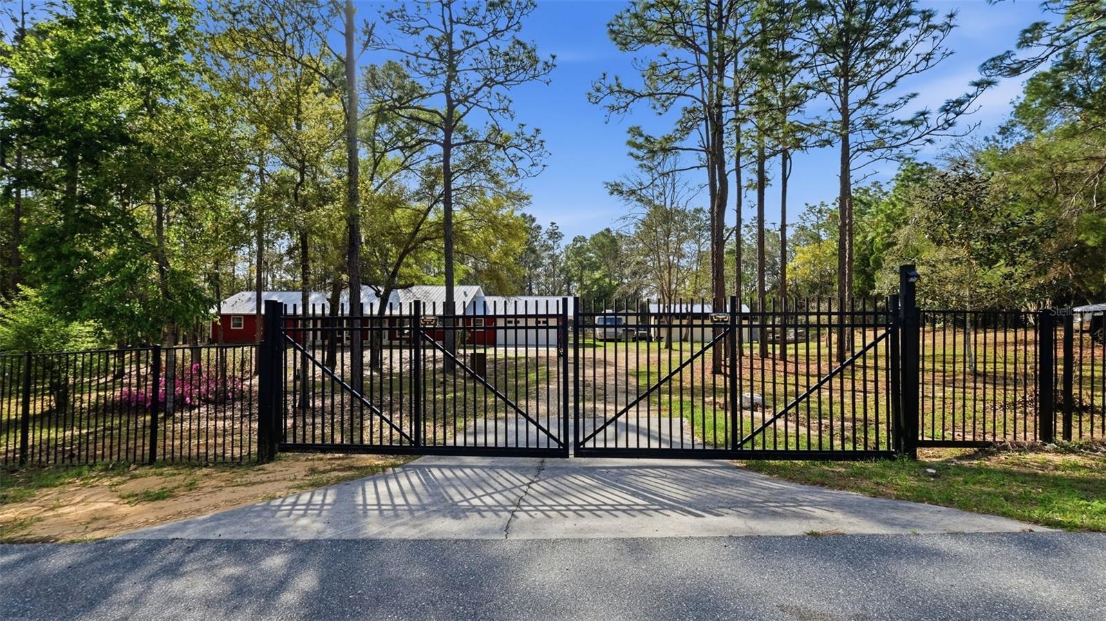 Image 15 of 84 For 12092 Hyacinth Point