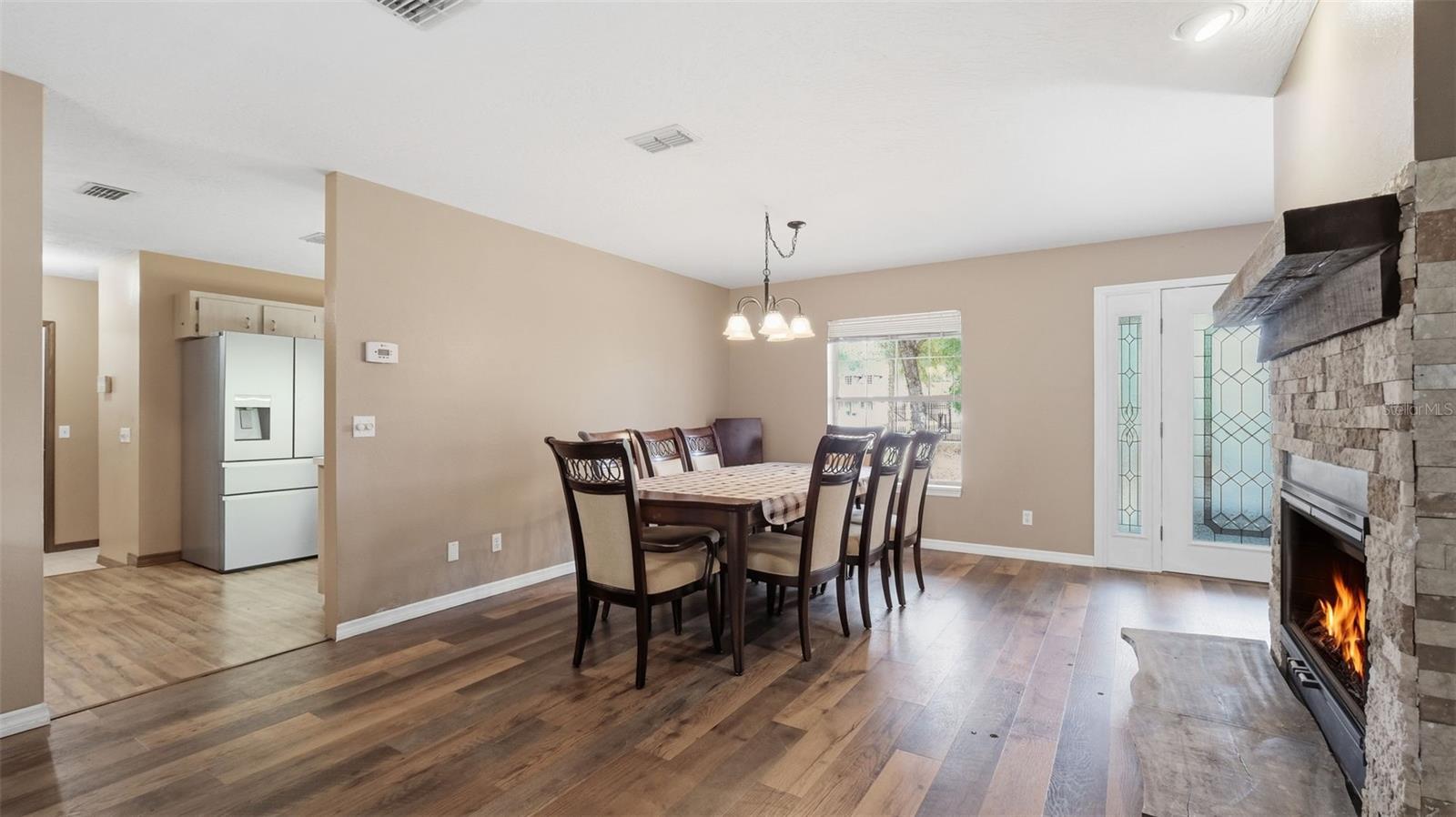 Image 26 of 84 For 12092 Hyacinth Point