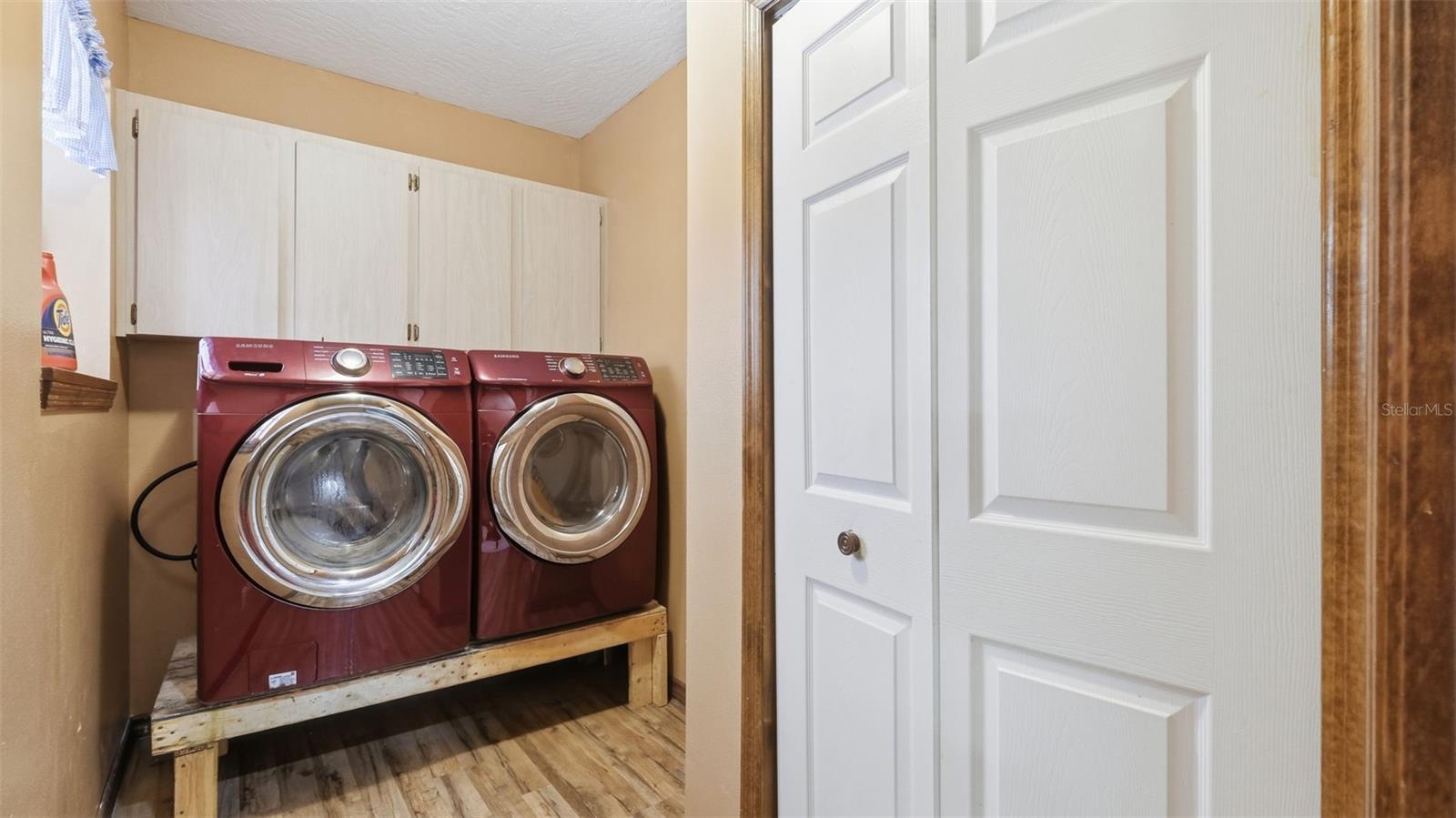 Image 52 of 84 For 12092 Hyacinth Point