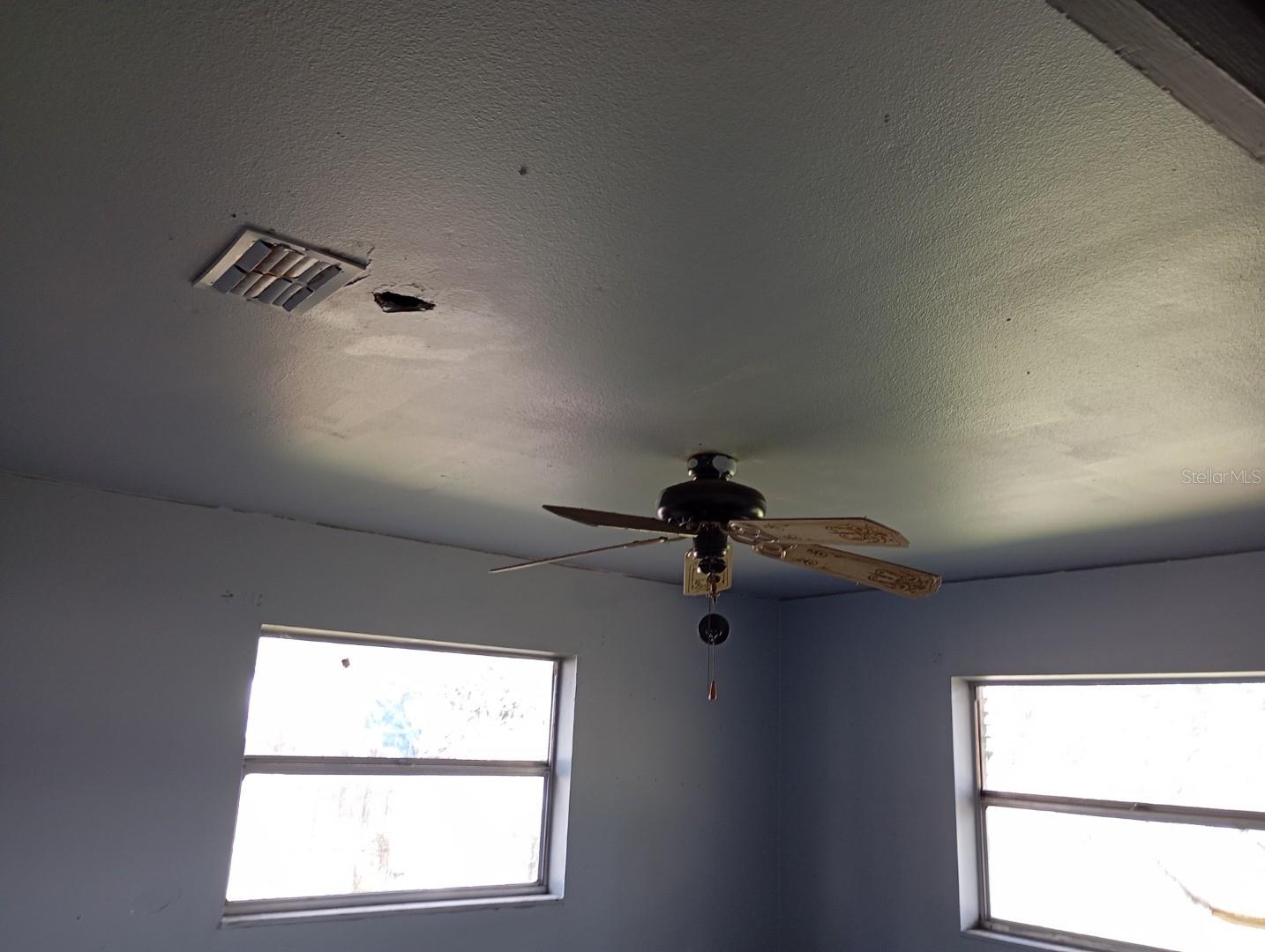 Image 23 of 40 For 2924 148th Avenue