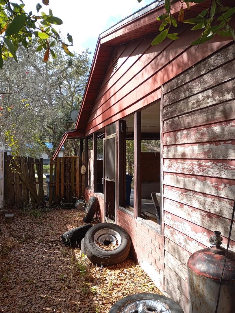 Image 29 of 40 For 2924 148th Avenue