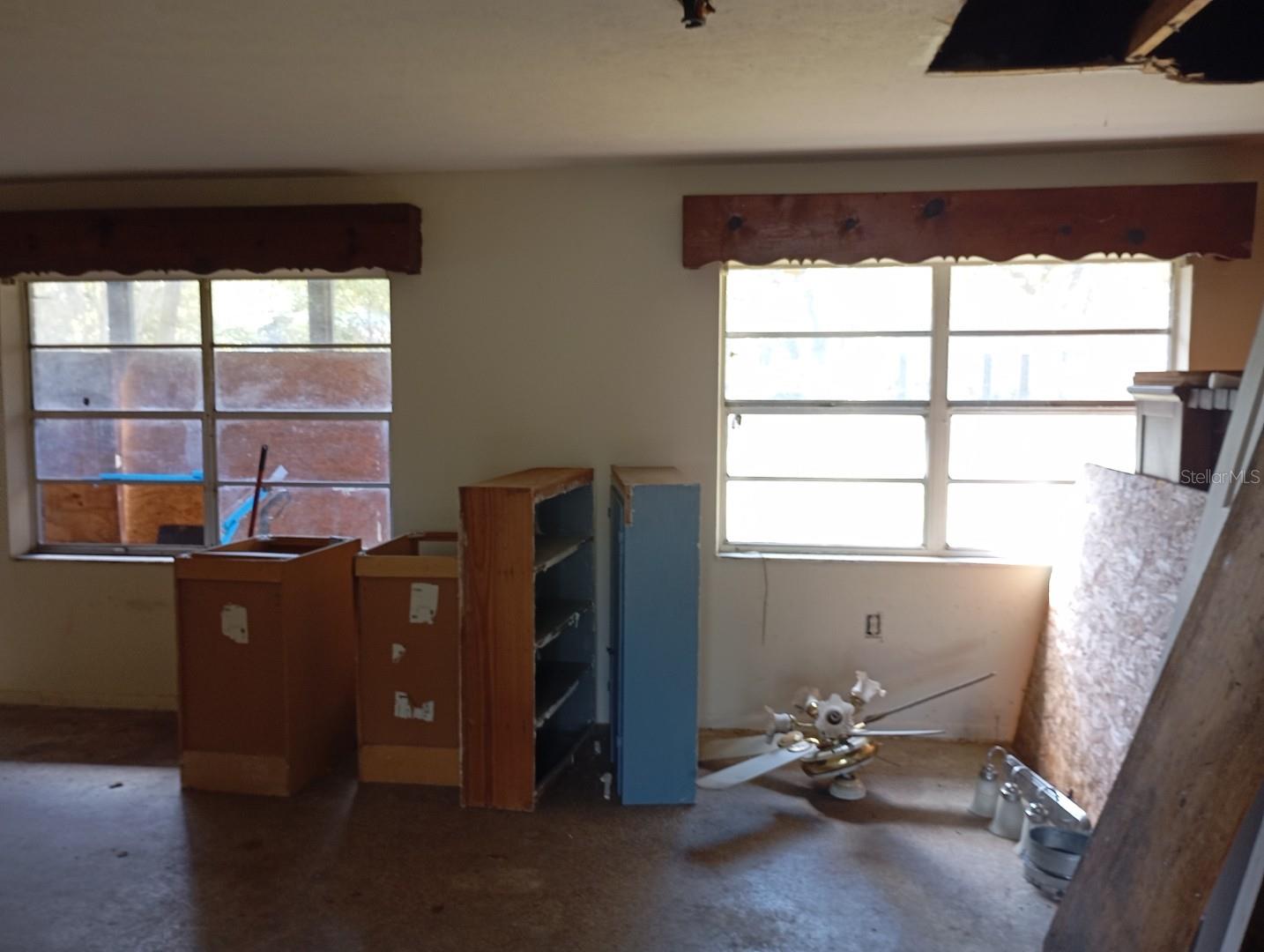 Image 6 of 40 For 2924 148th Avenue