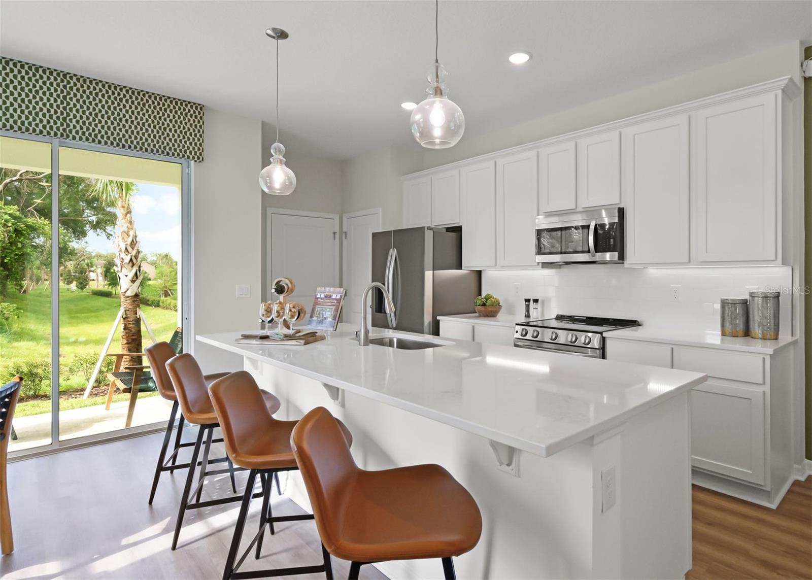 Image 15 of 35 For 1121 Red Buckeye Court