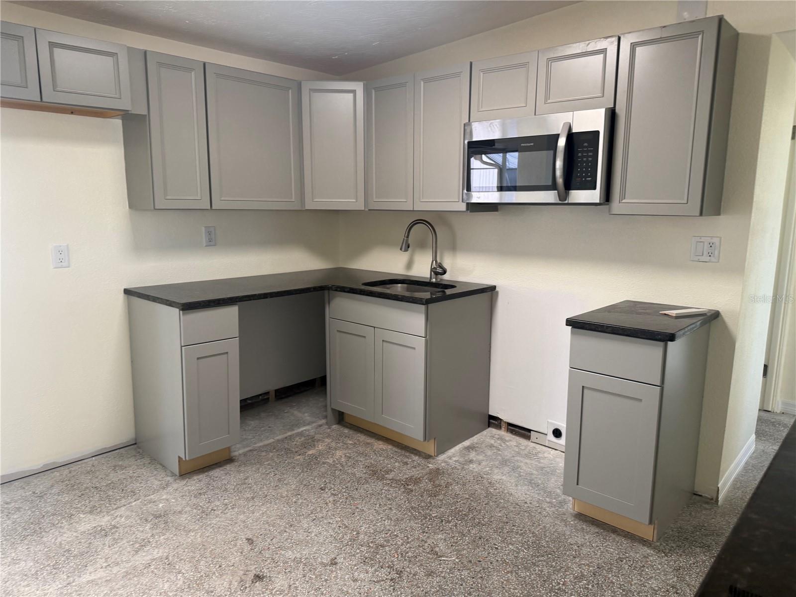 Image 3 of 11 For 13308 Carol Drive