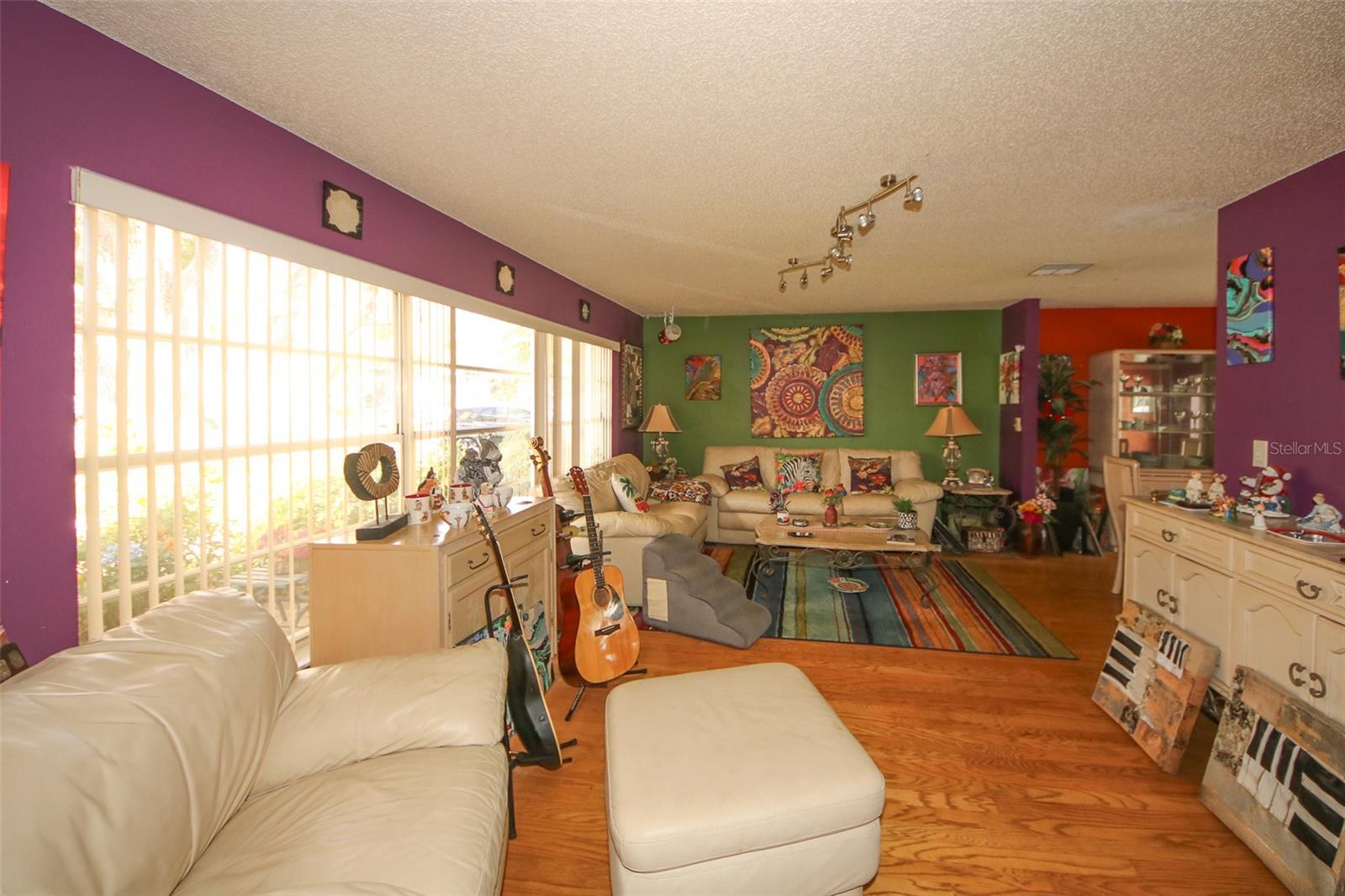 Listing photo id 8 for 45 Turnstone Drive