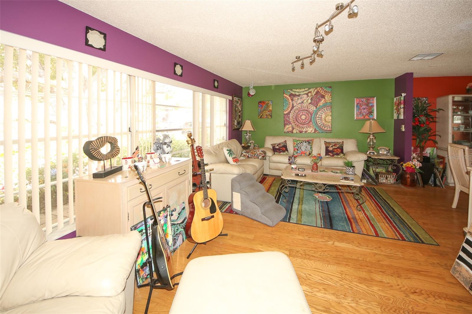 Listing photo id 9 for 45 Turnstone Drive