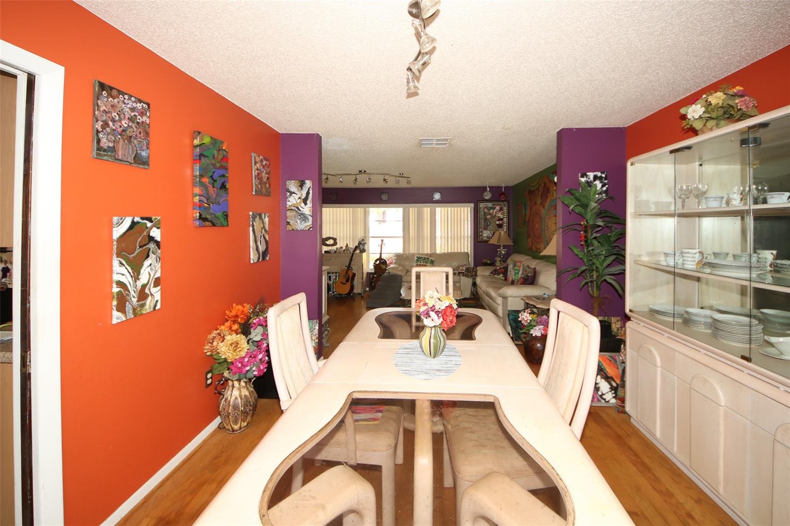 Listing photo id 11 for 45 Turnstone Drive