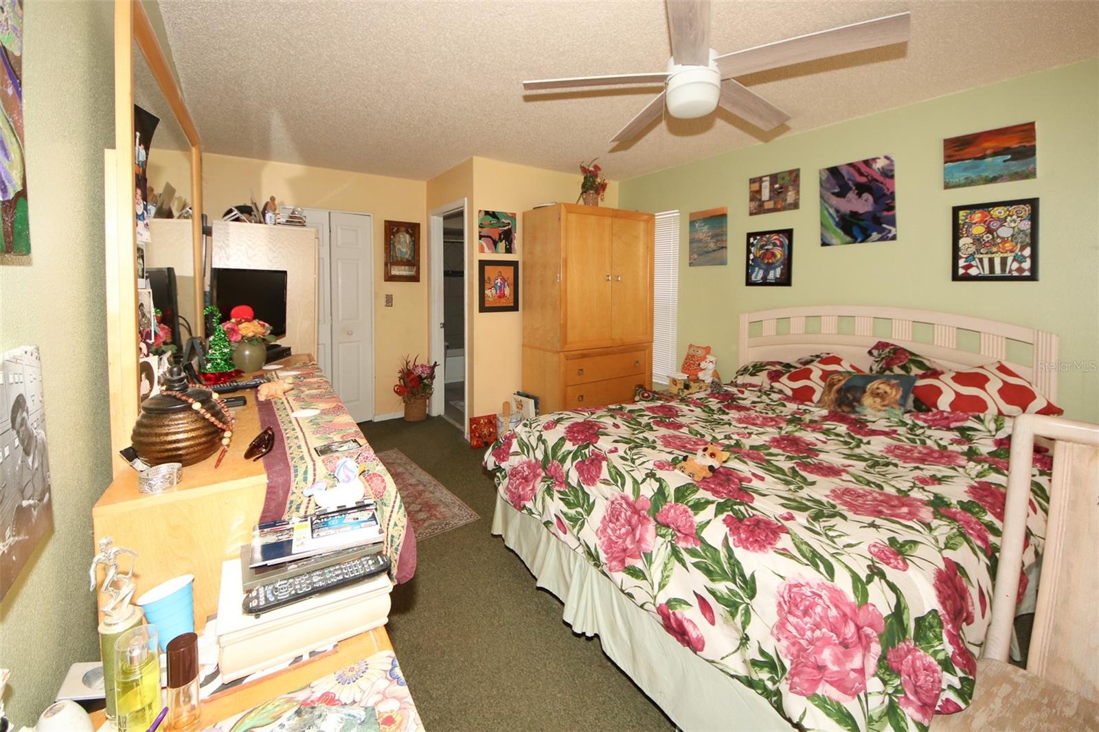 Listing photo id 12 for 45 Turnstone Drive