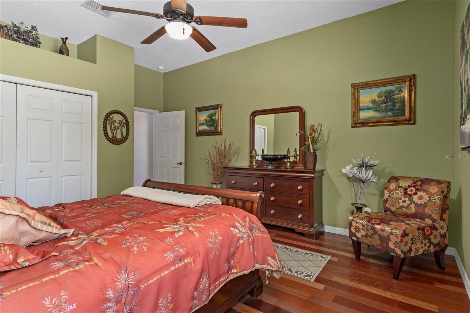 Image 35 of 65 For 3444 Canterbury Lake Drive