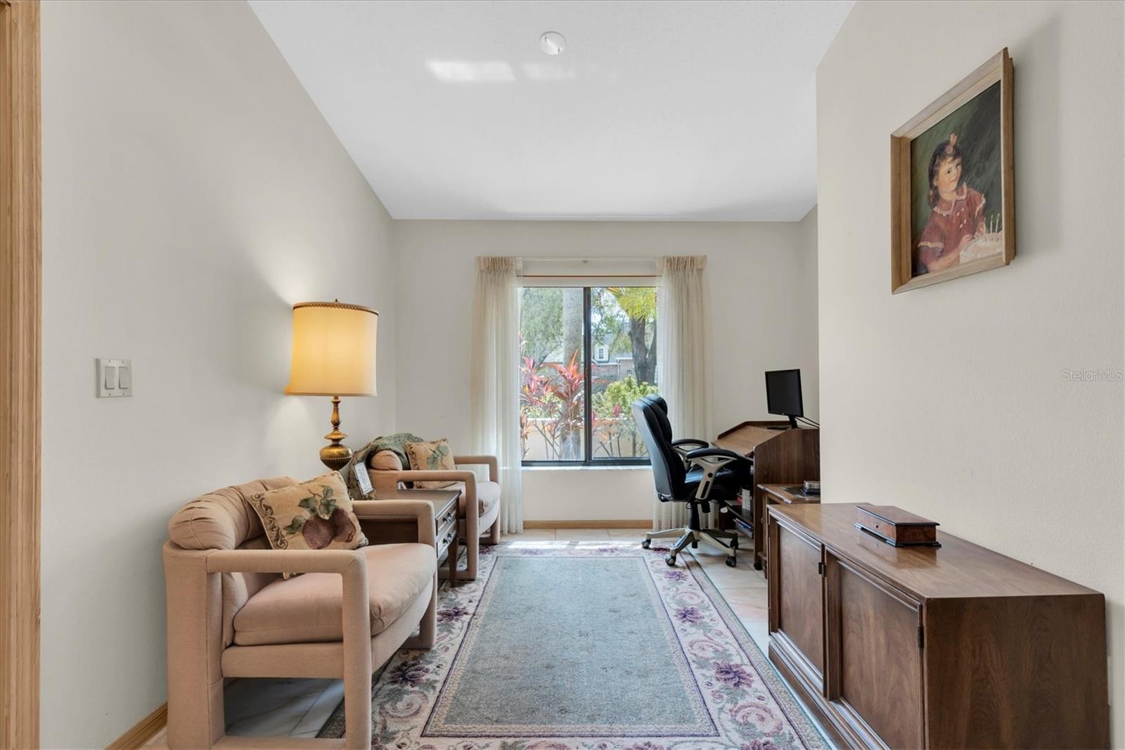 Listing photo id 34 for 8823 Crescent Forest Boulevard