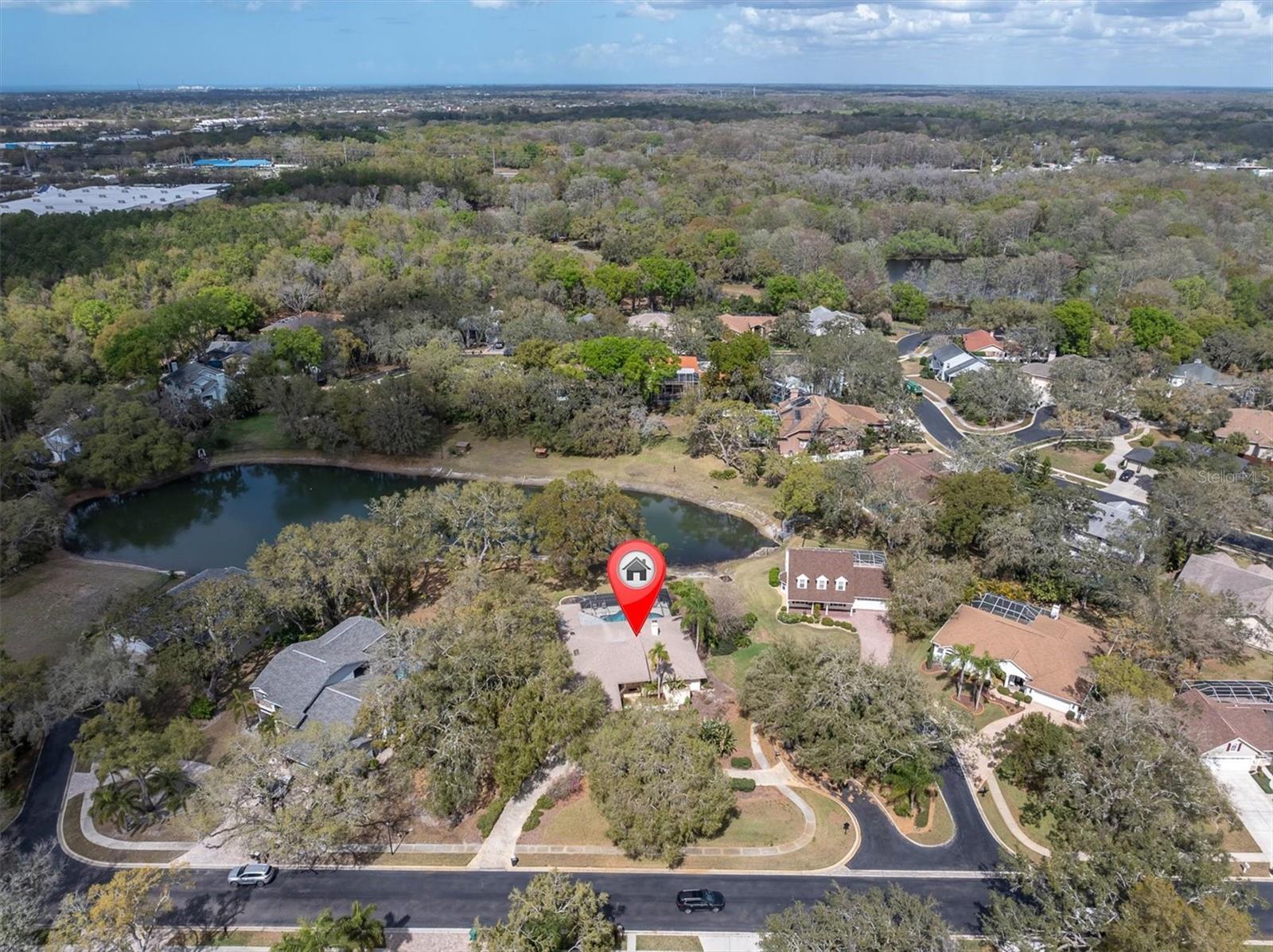 Listing photo id 46 for 8823 Crescent Forest Boulevard