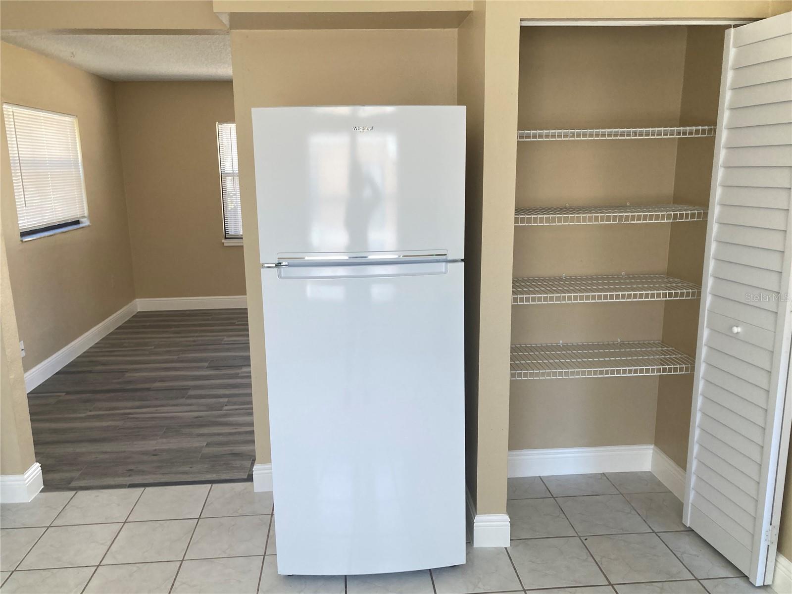 Image 15 of 22 For 3588 Meriden Avenue B