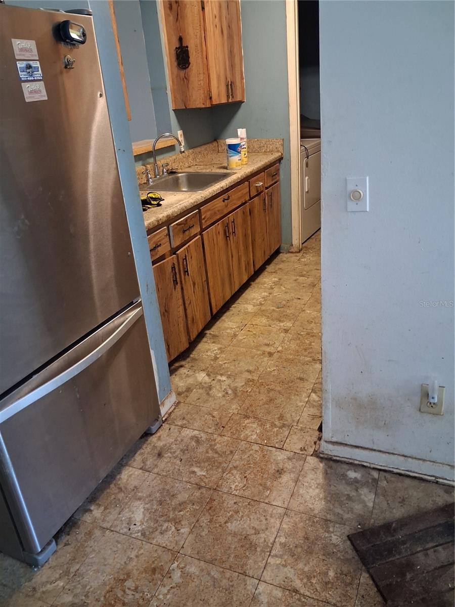 Image 6 of 9 For 4446 Watt Avenue