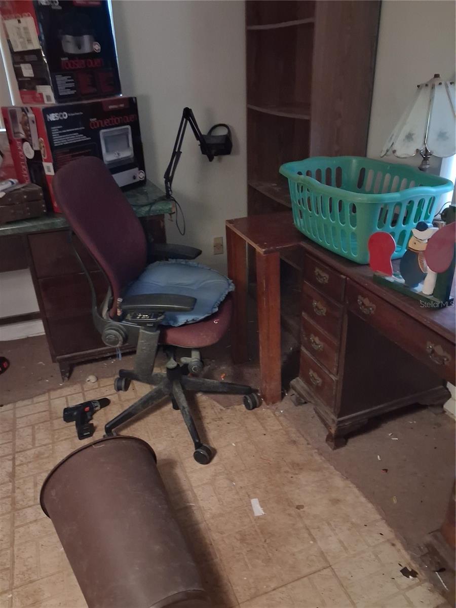 Image 8 of 9 For 4446 Watt Avenue