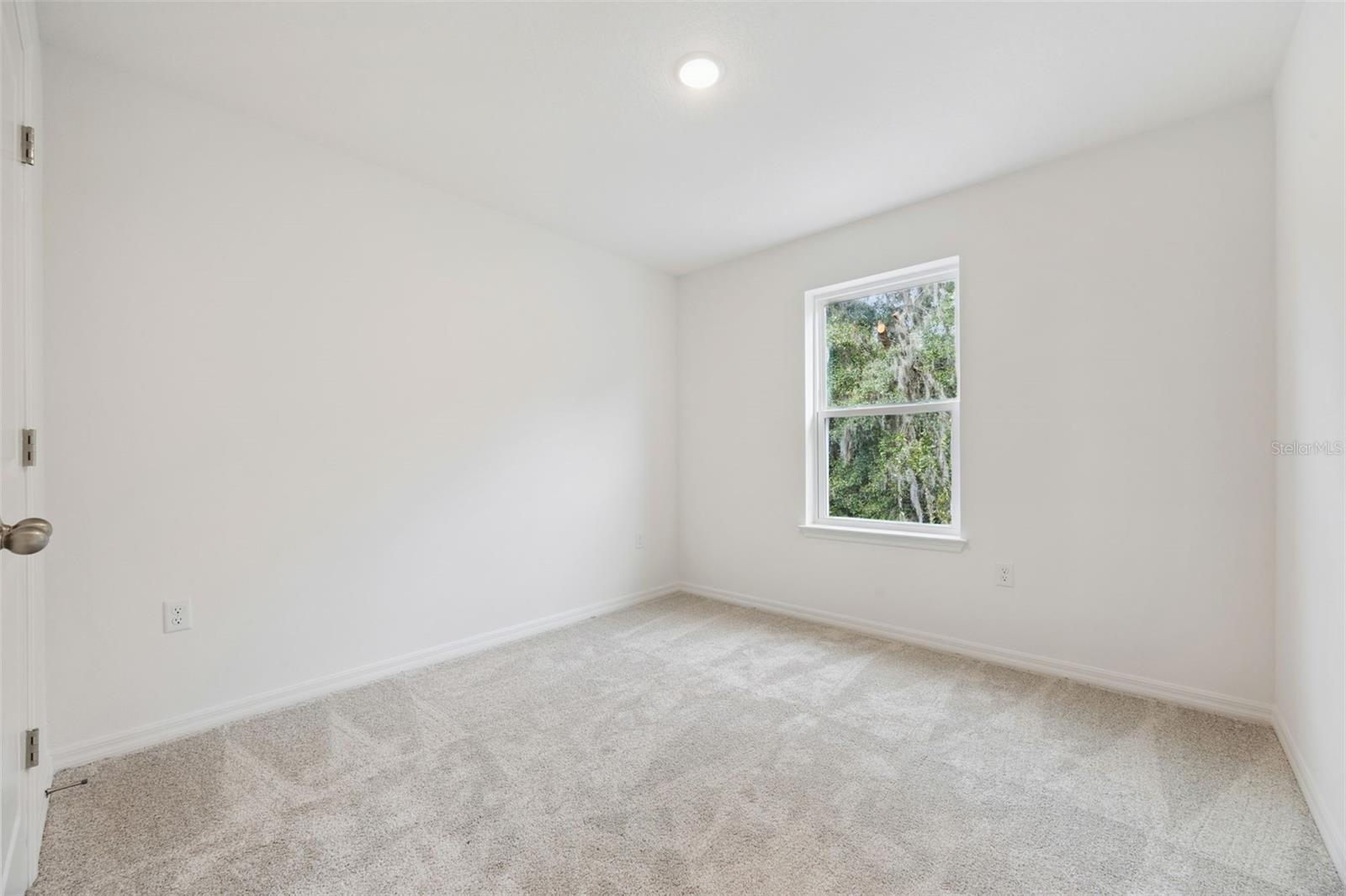 Image 25 of 34 For 5213 Luisa Court