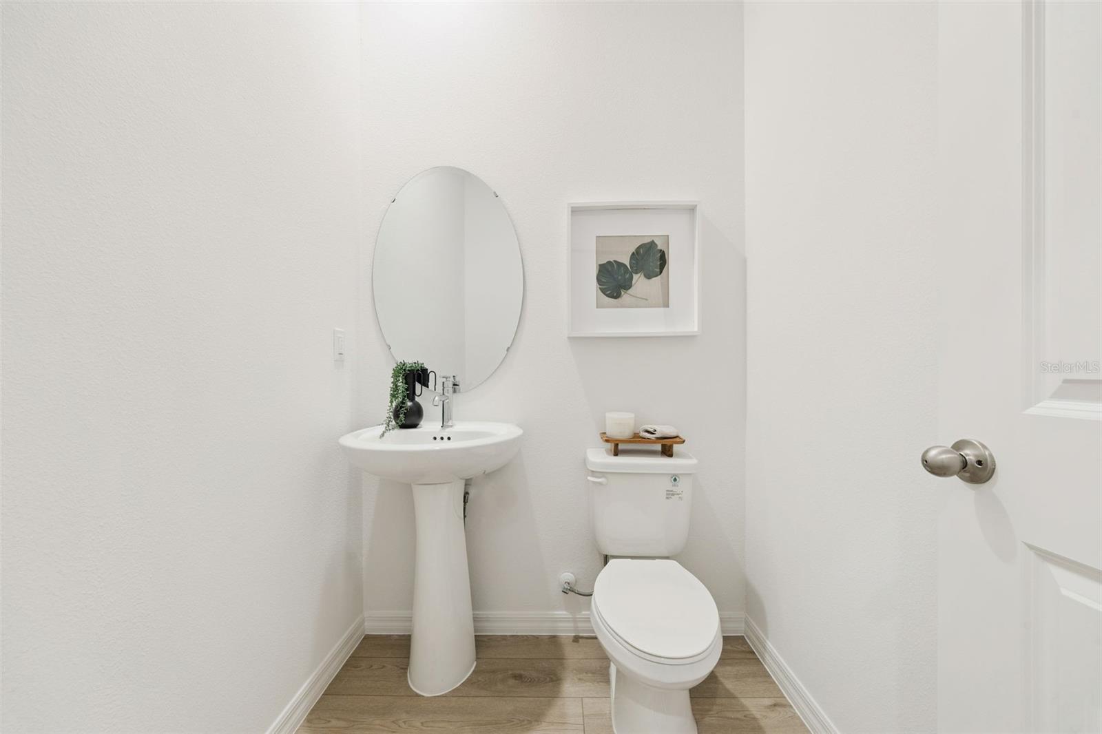 Image 29 of 34 For 5213 Luisa Court