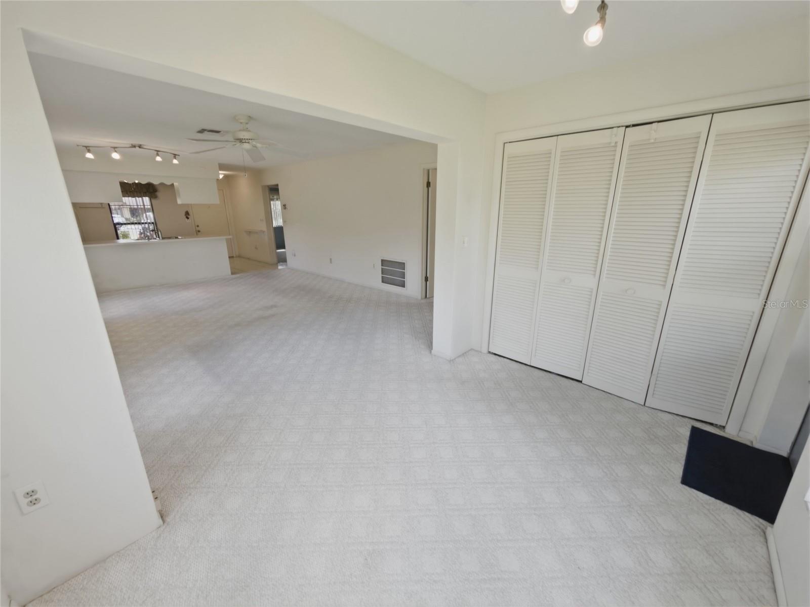 Image 15 of 41 For 7535 Greystone Drive