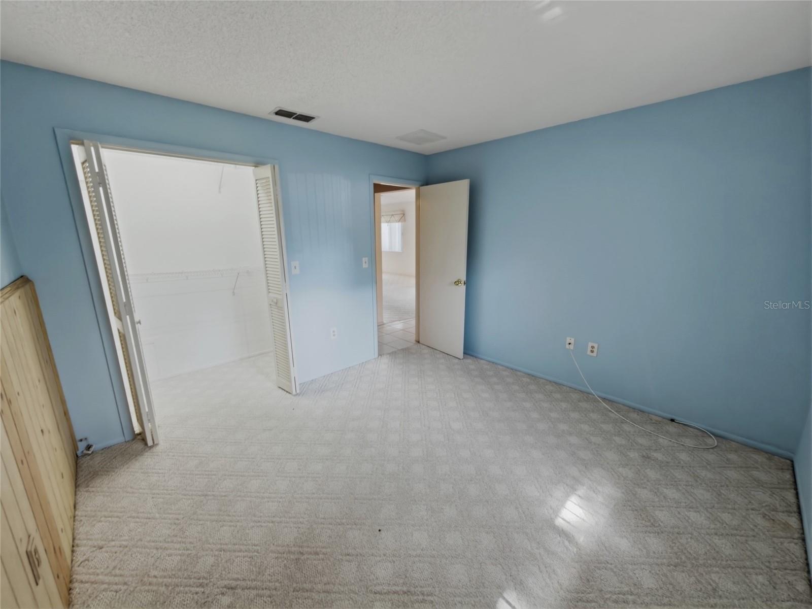 Image 23 of 41 For 7535 Greystone Drive