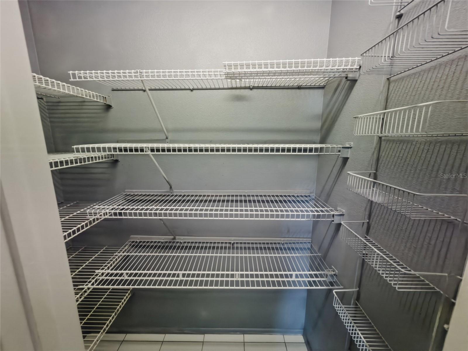 Image 26 of 41 For 7535 Greystone Drive