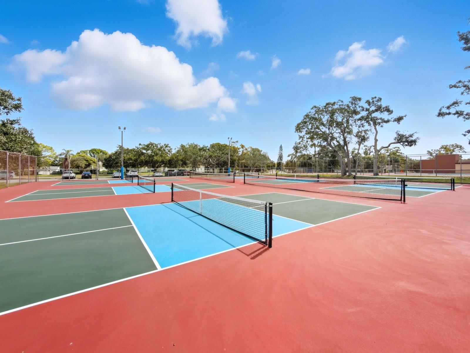 Image 38 of 41 For 7535 Greystone Drive